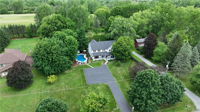 5217 Tonawanda Creek Road, Pendleton, NY 14120