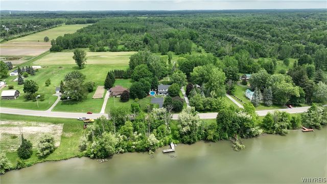 5217 Tonawanda Creek Road, Pendleton, NY 14120