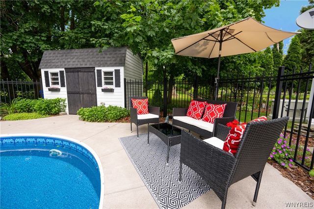 5217 Tonawanda Creek Road, Pendleton, NY 14120