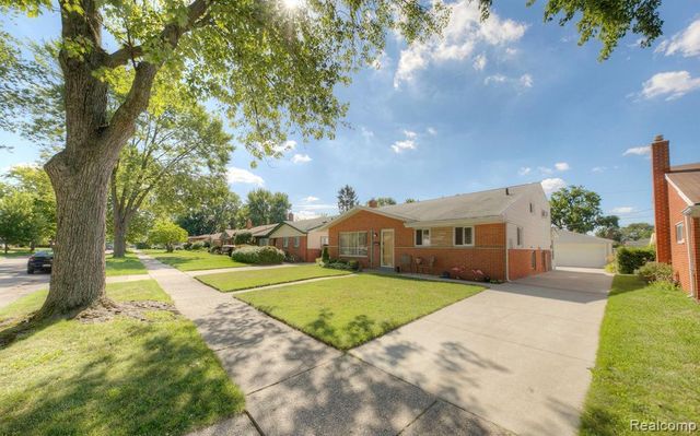 1322 Elliott Avenue, Madison Heights, MI 48071