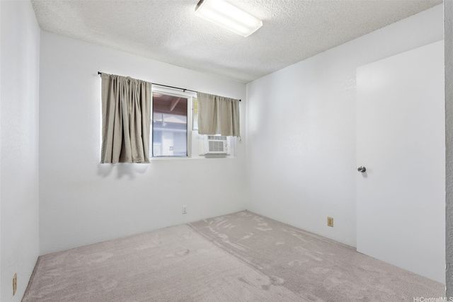 94-1004 Kaukahi Place K11, Waipahu, HI 96797