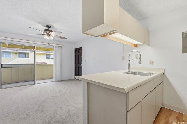 94-1004 Kaukahi Place K11, Waipahu, HI 96797