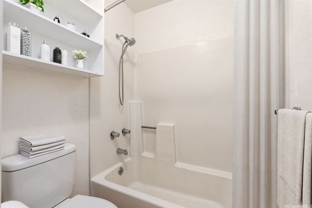 94-1004 Kaukahi Place K11, Waipahu, HI 96797