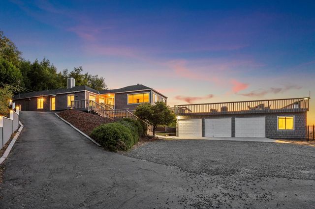 16490 Wood Acres Road, Los Gatos, CA 95030