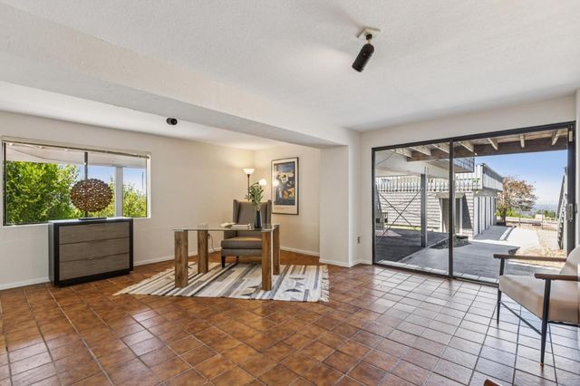 16490 Wood Acres Road, Los Gatos, CA 95030
