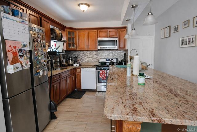 6934 Almeda Avenue, Arverne, NY 11692