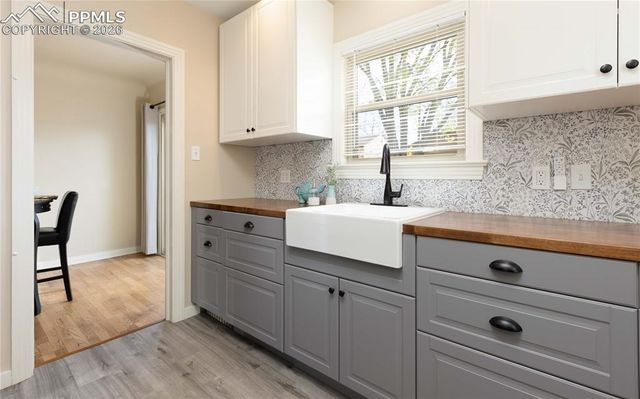 811 N Foote Avenue, Colorado Springs, CO 80909