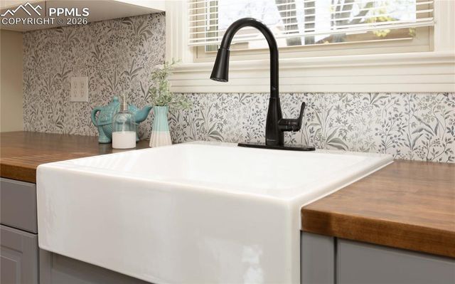 811 N Foote Avenue, Colorado Springs, CO 80909