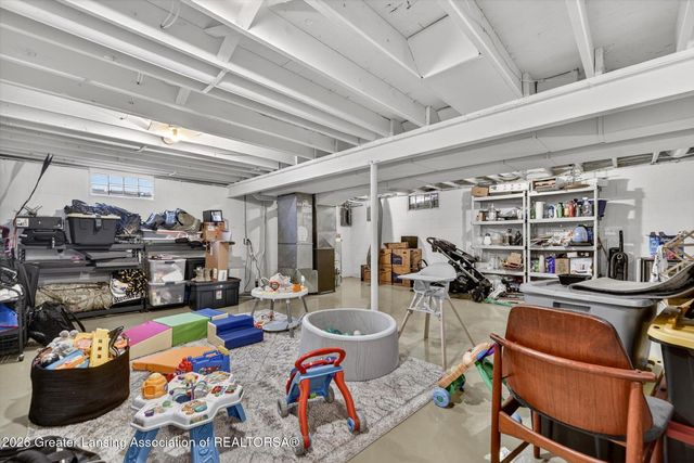 1140 Shelter Lane, Lansing, MI 48912