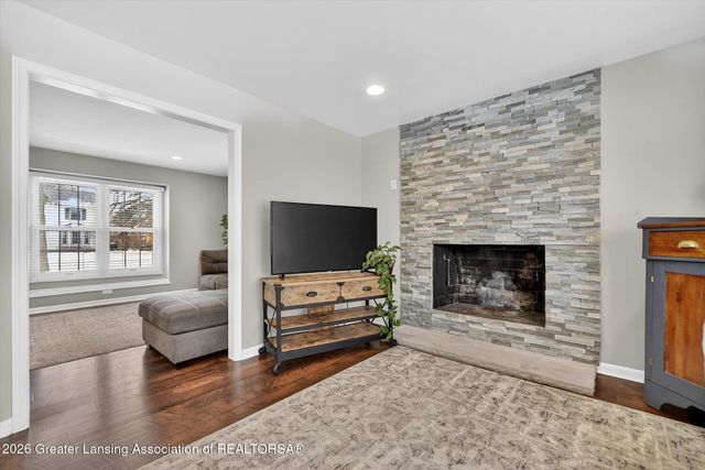 1140 Shelter Lane, Lansing, MI 48912