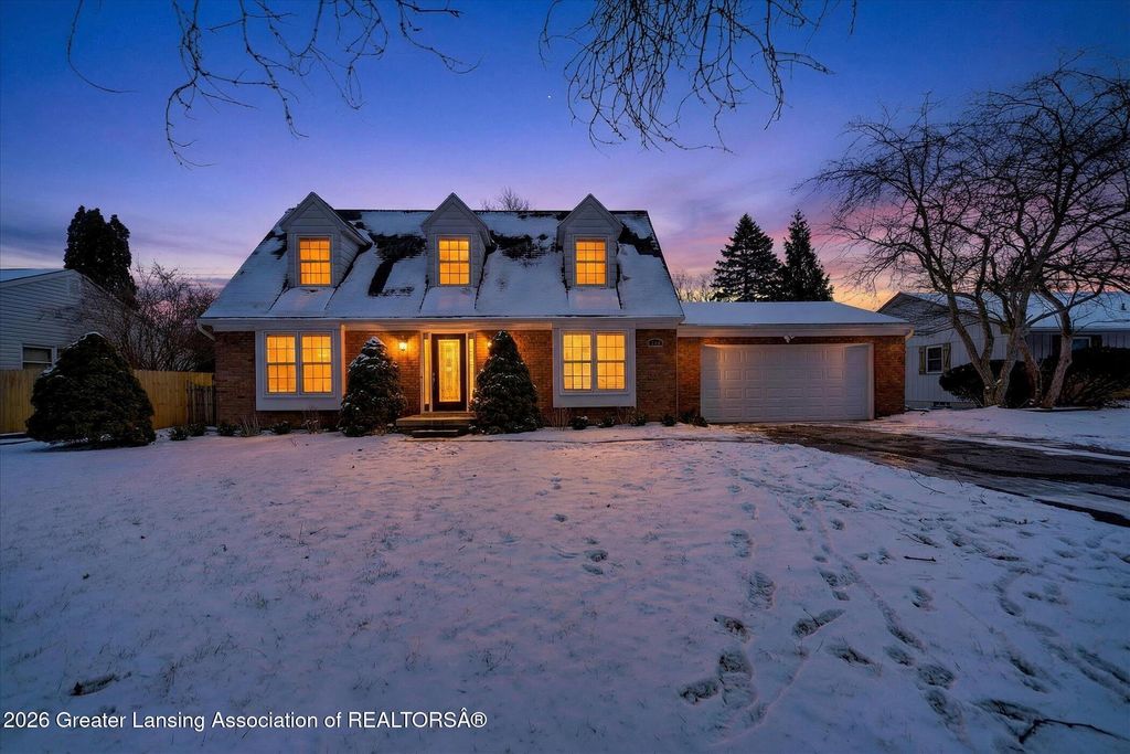 1140 Shelter Lane, Lansing, MI 48912