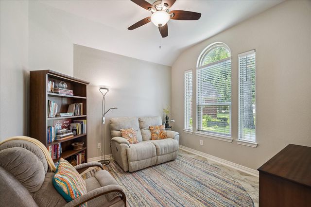709 Forest Lane Court, Conroe, TX 77302