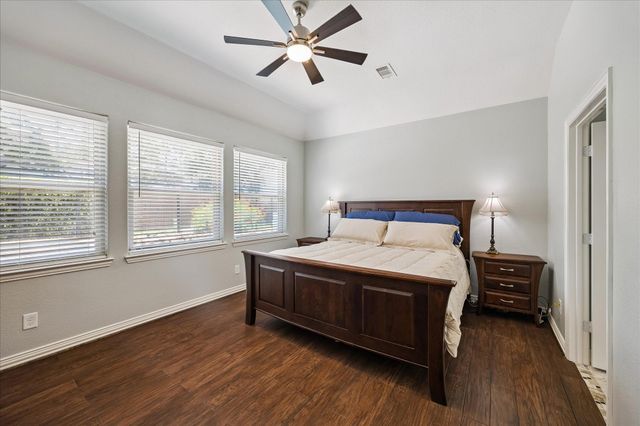 709 Forest Lane Court, Conroe, TX 77302