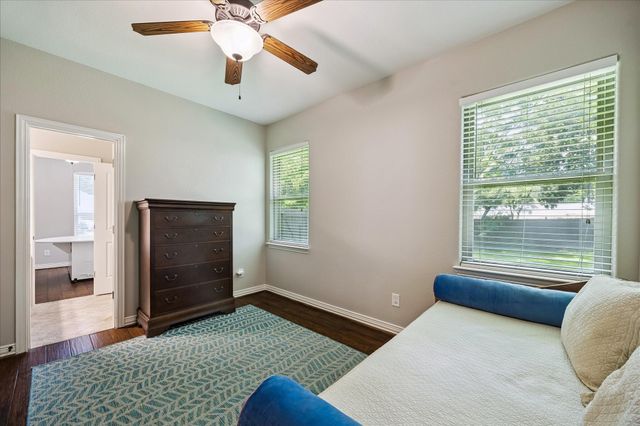 709 Forest Lane Court, Conroe, TX 77302