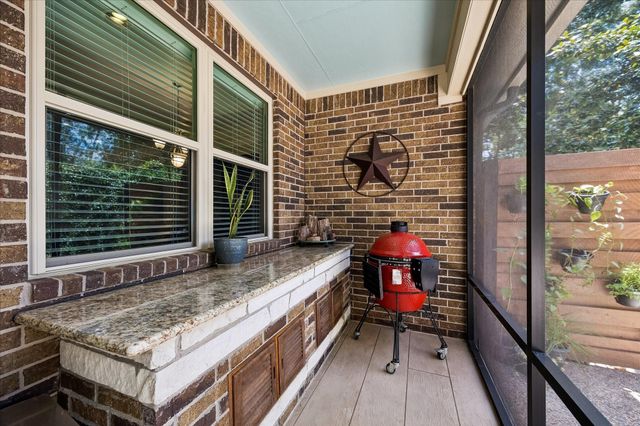 709 Forest Lane Court, Conroe, TX 77302