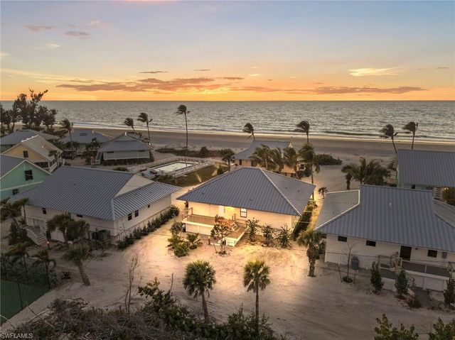 25 Beach Homes, Captiva, FL 33924