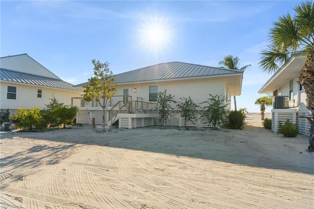 25 Beach Homes, Captiva, FL 33924