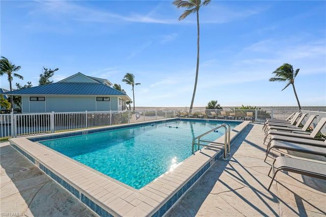 25 Beach Homes, Captiva, FL 33924