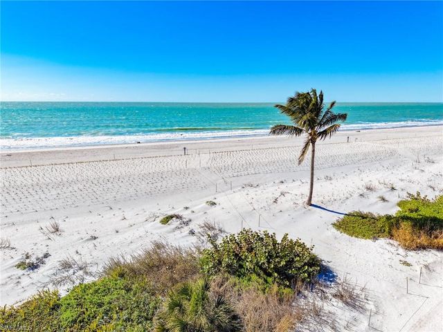 25 Beach Homes, Captiva, FL 33924