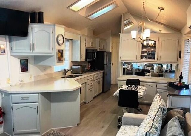 84136 Ave 44, 656 656, Indio, CA 92203