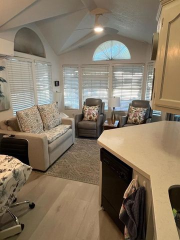 84136 Ave 44, 656 656, Indio, CA 92203