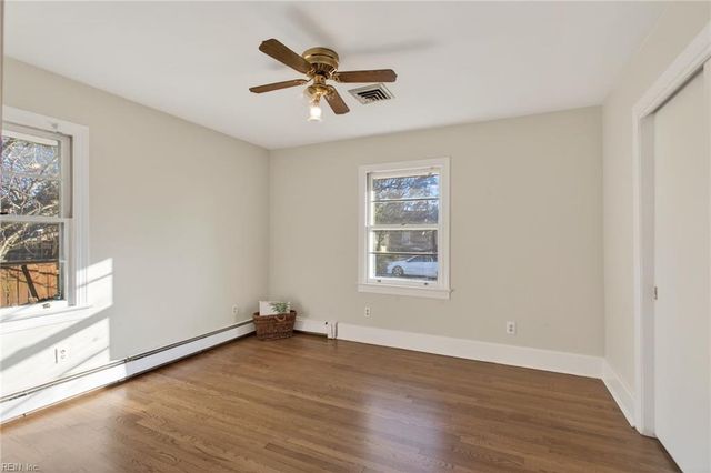 706 Maryland AVE, Suffolk, VA 23434