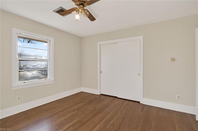 706 Maryland AVE, Suffolk, VA 23434