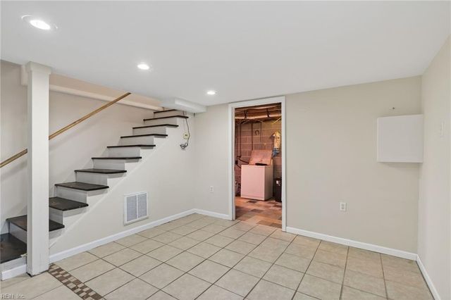 706 Maryland AVE, Suffolk, VA 23434