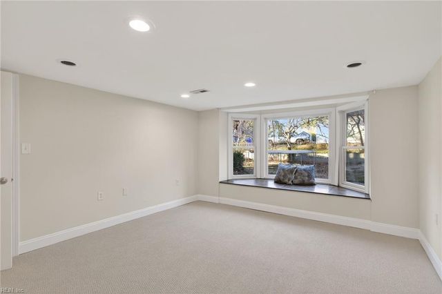 706 Maryland AVE, Suffolk, VA 23434