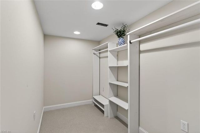 706 Maryland AVE, Suffolk, VA 23434