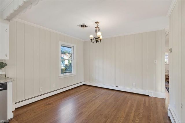 706 Maryland AVE, Suffolk, VA 23434