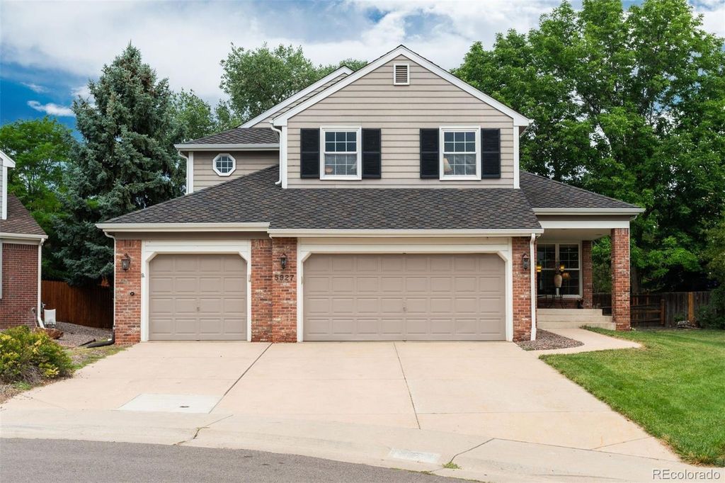 Image 1 of property listing at 5927 E Jamison Lane, Centennial, CO 80112