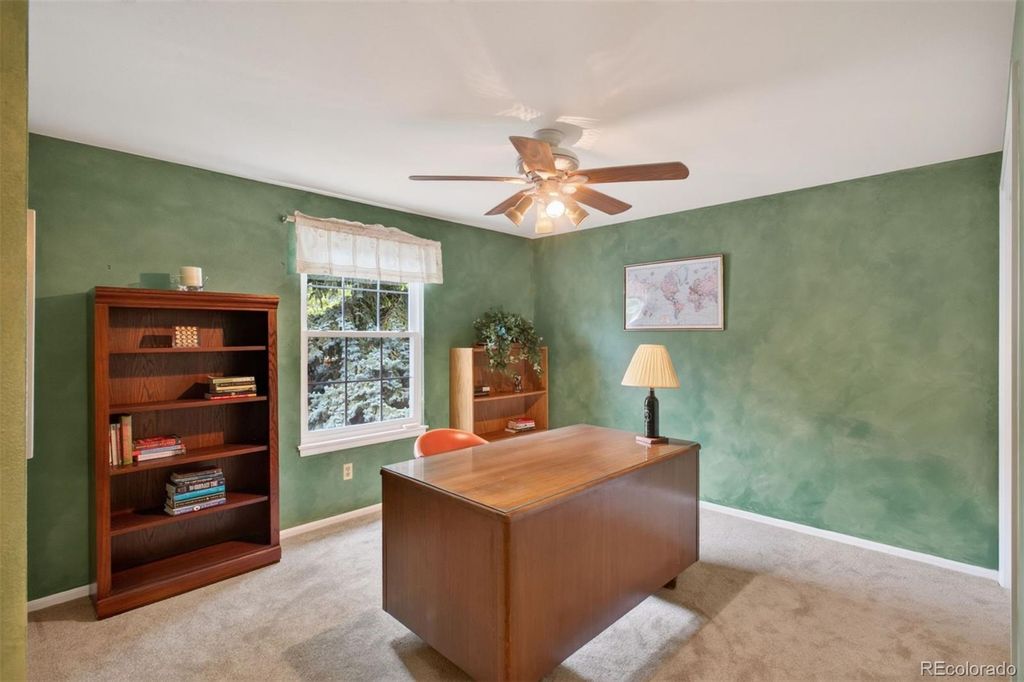 Image 18 of property listing at 5927 E Jamison Lane, Centennial, CO 80112