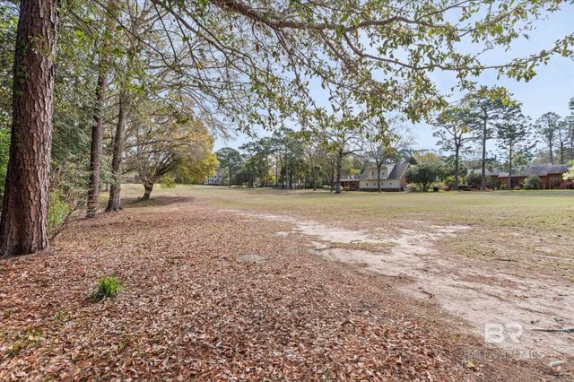 639 Ridgewood Drive, Daphne, AL 36526