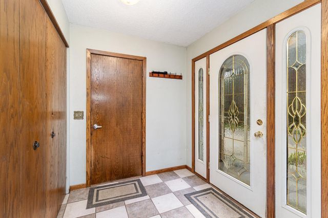 9340 Pierson Lake Drive, Chaska, MN 55318