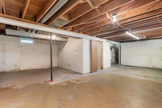 9340 Pierson Lake Drive, Chaska, MN 55318