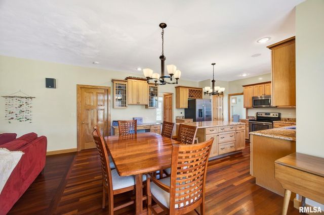 709 MARCUS Court, Chillicothe, IL 61523