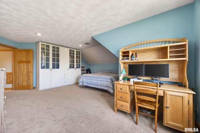 709 MARCUS Court, Chillicothe, IL 61523