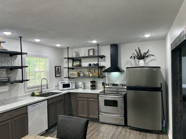 147 Saratoga Dr, Clarksville, TN 37042