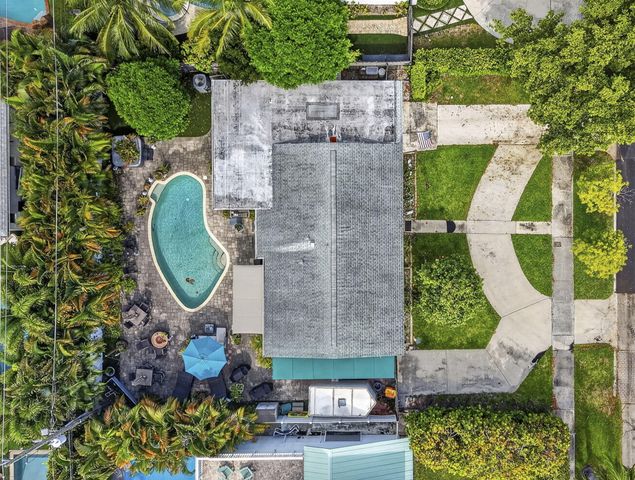 240 GREGORY Road, West Palm Beach, FL 33405