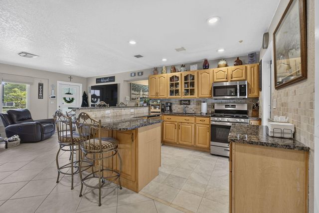 240 GREGORY Road, West Palm Beach, FL 33405