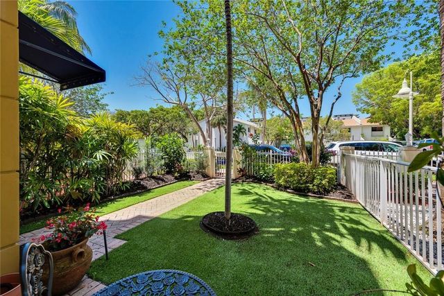 538 NE 7th Avenue 1, Fort Lauderdale, FL 33301