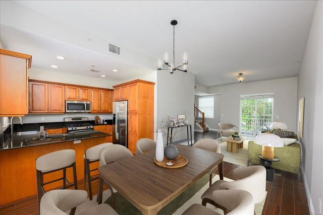 538 NE 7th Avenue 1, Fort Lauderdale, FL 33301