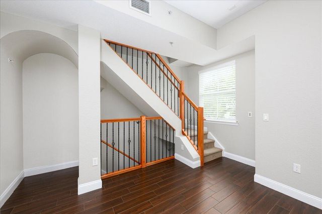 538 NE 7th Avenue 1, Fort Lauderdale, FL 33301