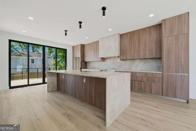 702 Foundry Street NW, Atlanta, GA 30314