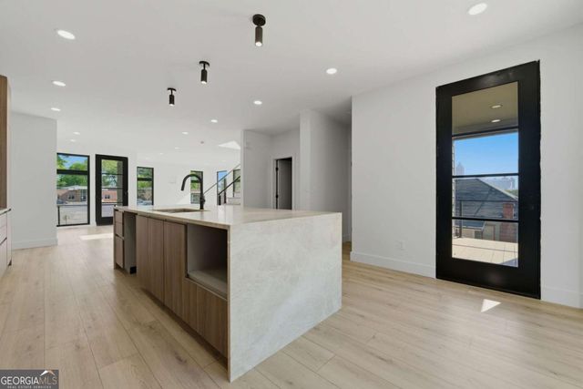 702 Foundry Street NW, Atlanta, GA 30314