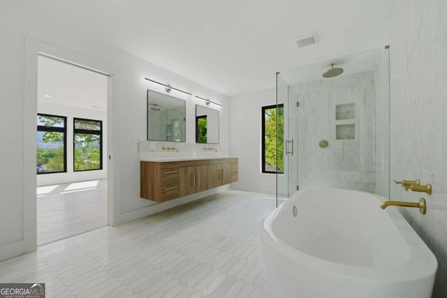 702 Foundry Street NW, Atlanta, GA 30314