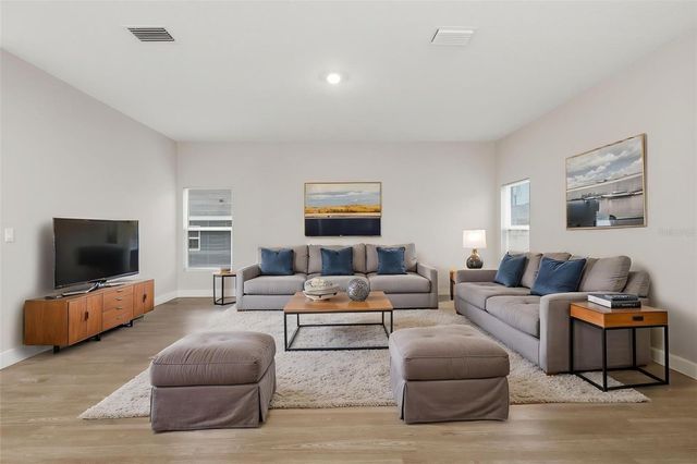 1833 JAYHAWK COURT NW, Palm Bay, FL 32907