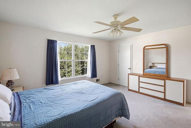 19 RICHARDS RD, Lawrenceville, NJ 08648