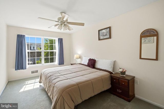 19 RICHARDS RD, Lawrenceville, NJ 08648
